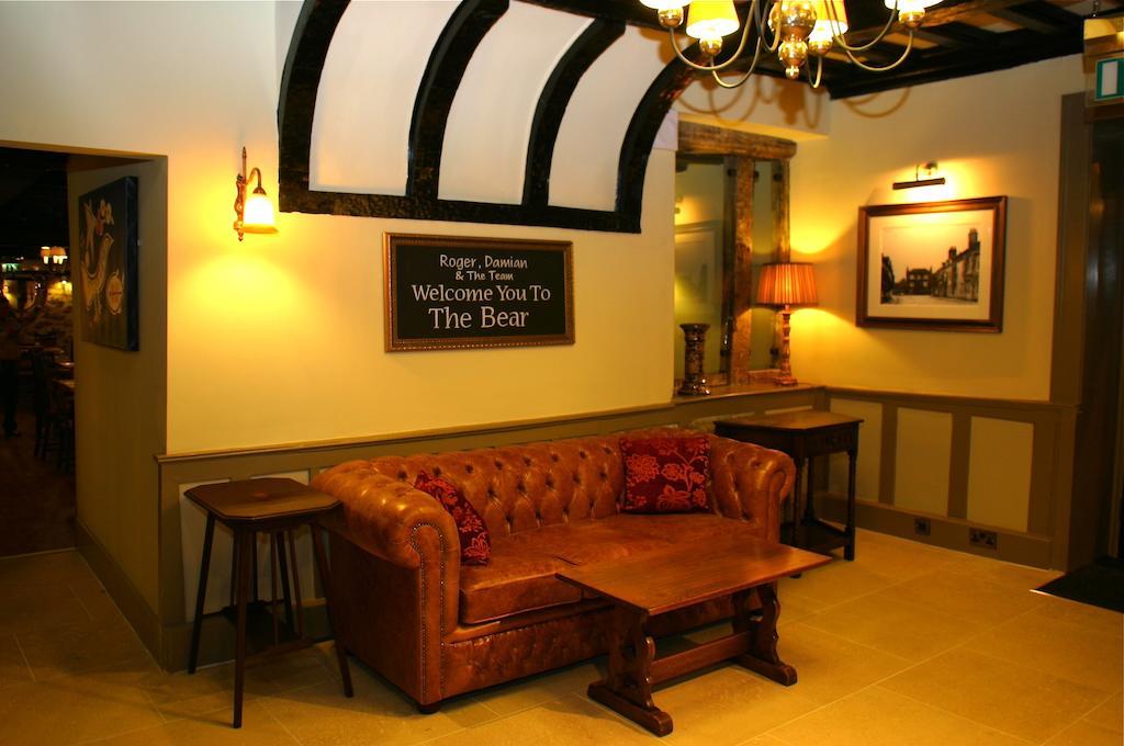The Bear Hotel By Greene King Inns Хангерфорд Экстерьер фото